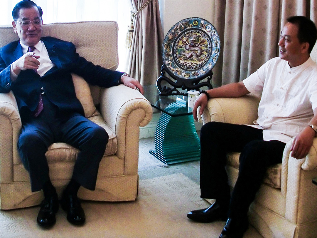 連戰(zhàn) ? 時(shí)任國民黨主席